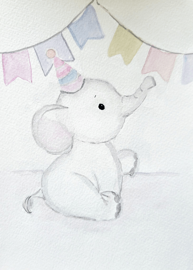 Petit éléphant avec son chapeau